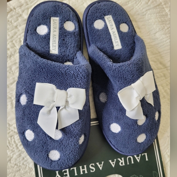 Laura Ashley Women's Slippers Size S 5-6 Memory Foam Preppy Cozy NWT - Picture 4 of 7
